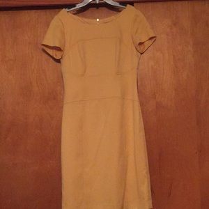 Gorgeous Tahari Yellow Dress size 4